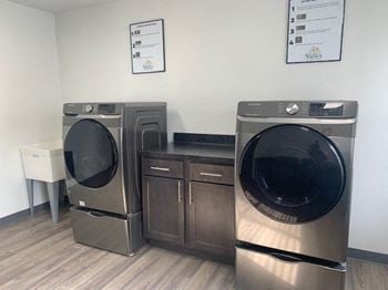 Modern laundry room